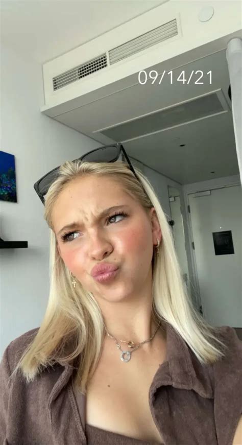 Videos Tagged with jordyn jones